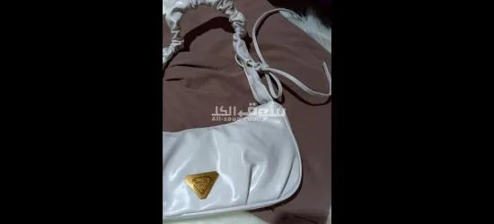 حقيبة يد نسائية